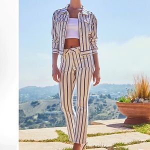 VELVET HEART Women’s Sloanne High Rise Flare Denim Jeans Size 25